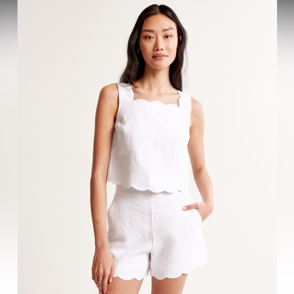 Abercrombie White Scalloped Tank and Shorts Set